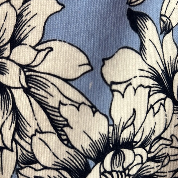 JONES NEW YORK THE FAUX WRAP SKORT Light Blue Graphic Flowers - Picture 6 of 7